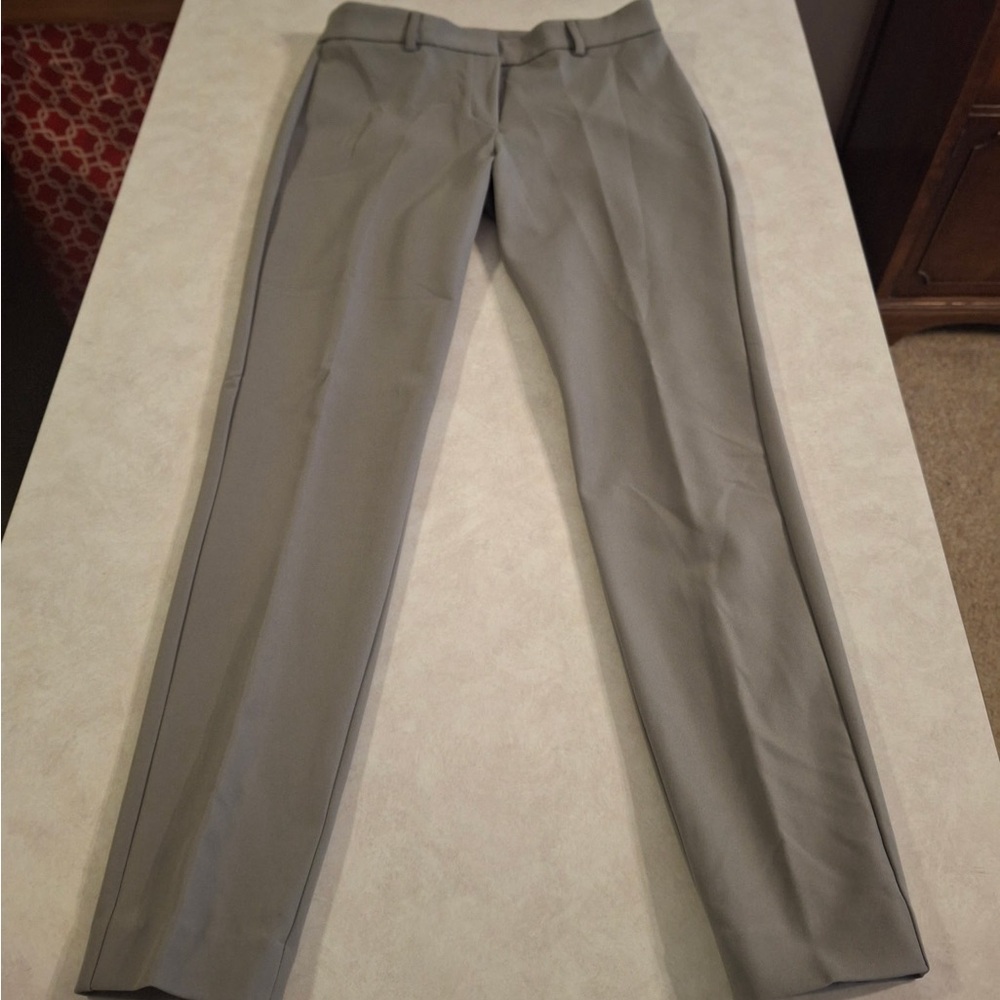 Express Women’s Light Gray Dress Pants